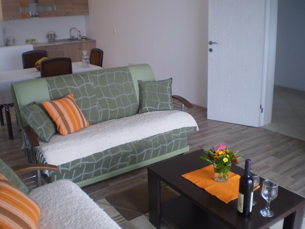 Apartment Vuk I Novak Улцин Екстериор снимка
