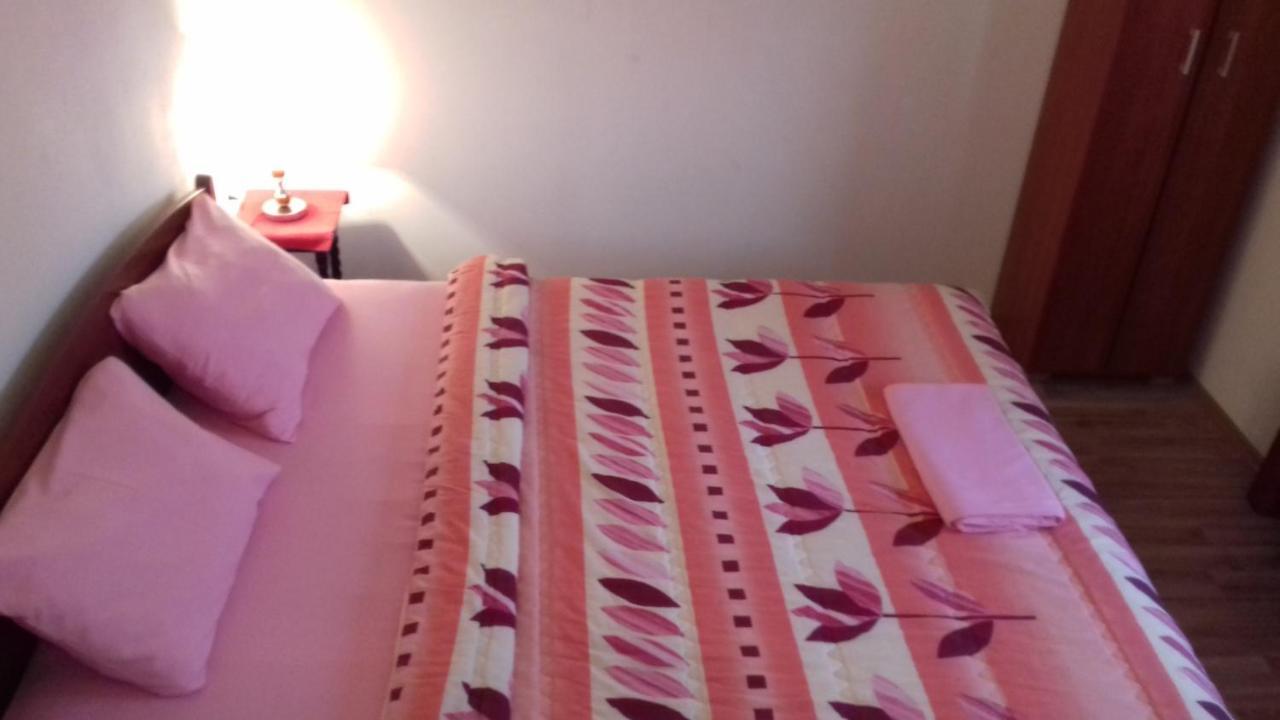 Apartment Vuk I Novak Улцин Екстериор снимка